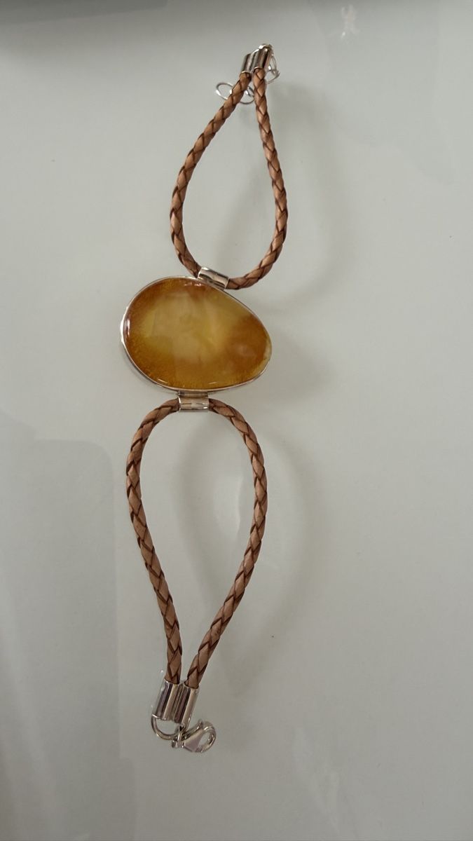 Armbänder & -reifen: Märchenhafter Bernstein als Armband auf Leder – Neu und originalverpackt aus Ebikon von Leonidas2 3
