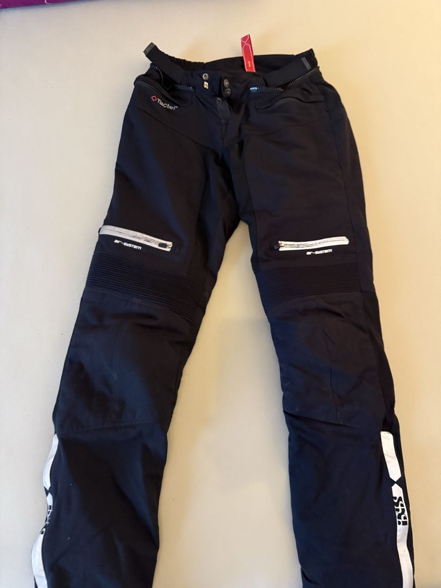 IXS Pantaloni: IXS Motorradhose – Usato da Uznach venduto da nic_tq8d