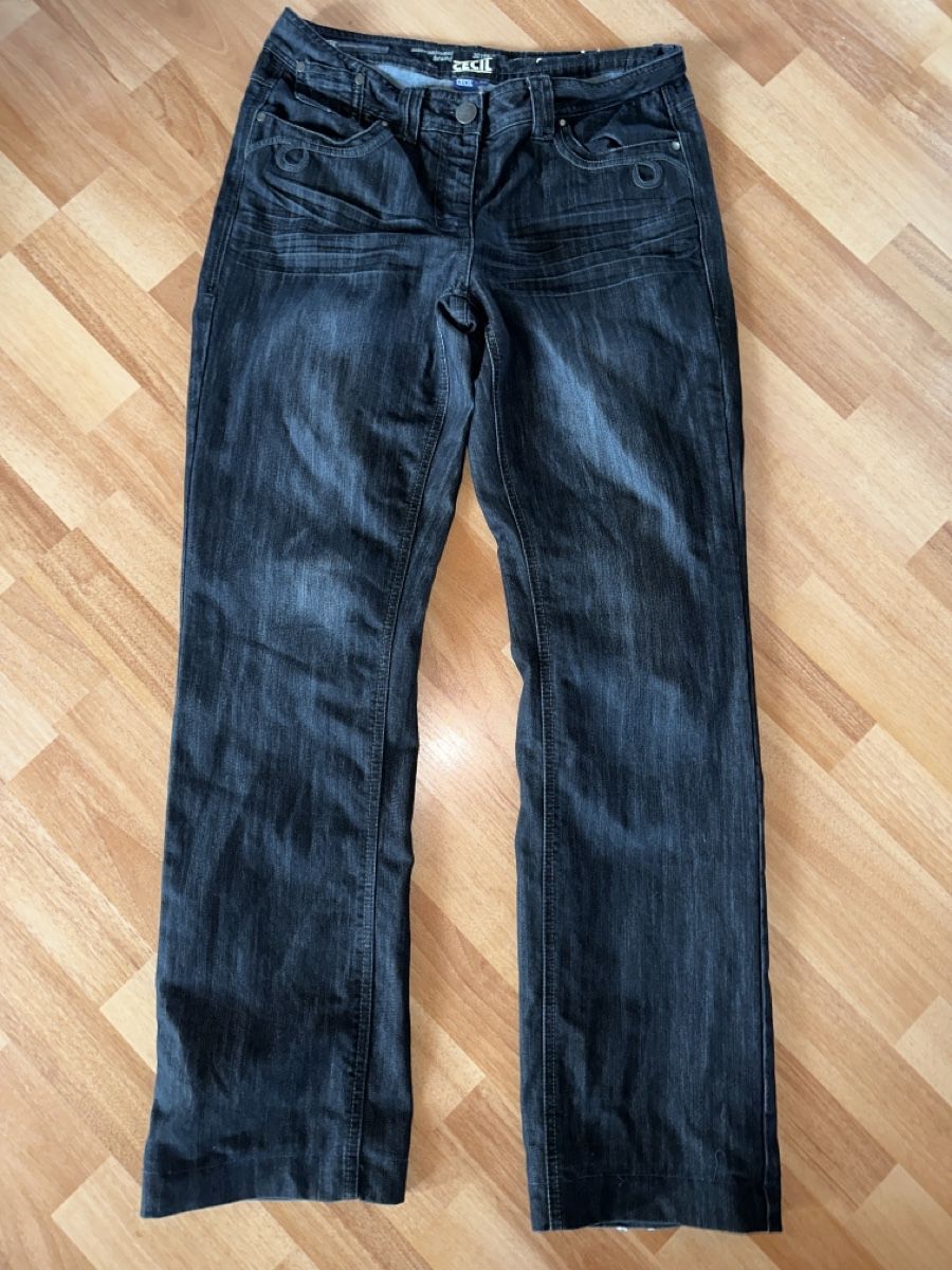 Cecil Pantaloni: Cecil Hosen Gr. 30 – Usato da Wald AR venduto da sar_x867