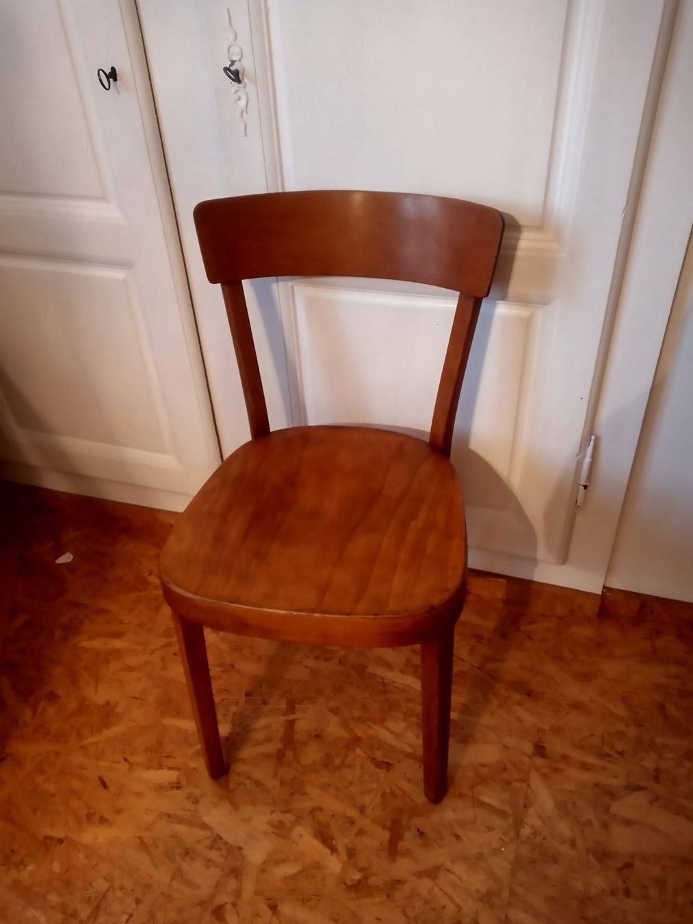 Chaises: 1 Stuhl evt Horgen Glarus – D'occasion à Prez-vers-Siviriez par Monija70