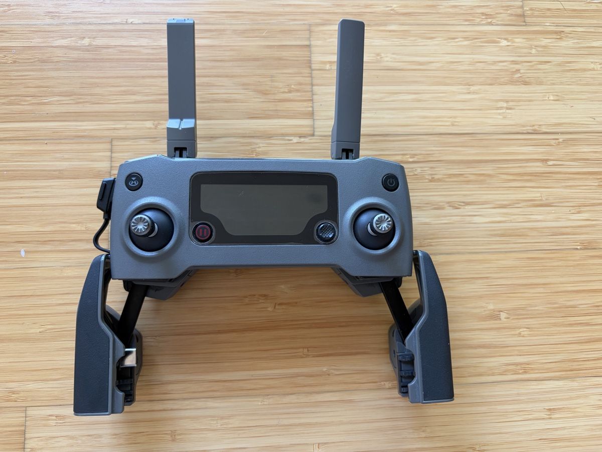 DJI Modellismo RC: DJI Mavic 2 Pro Fly More Kit und Zubehör – Usato da Dornach venduto da Dale-99 4