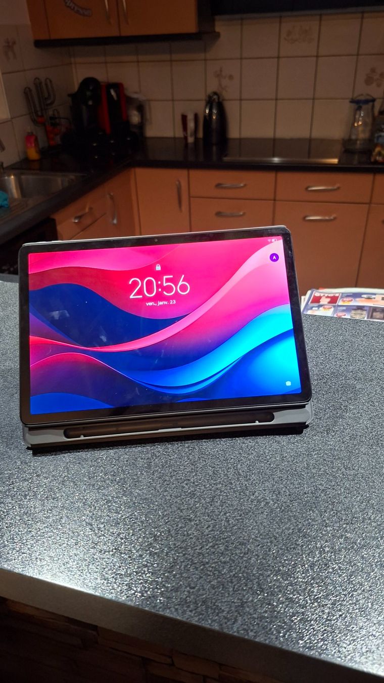 Lenovo Tablet PC: Tablette LENOVO ZUI TB330FU – Nuovo (secondo la descrizione) da Vicques venduto da Laffaire11