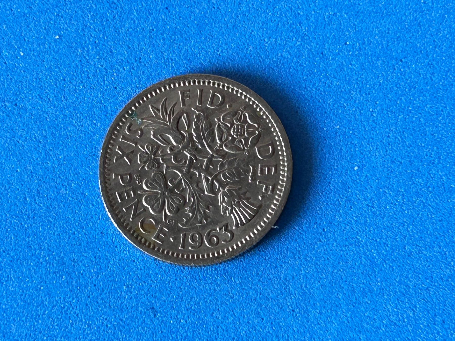 Tutti le monete: UK - 6 Pence 1963 – Usato da Corcelles NE venduto da AJKader 5