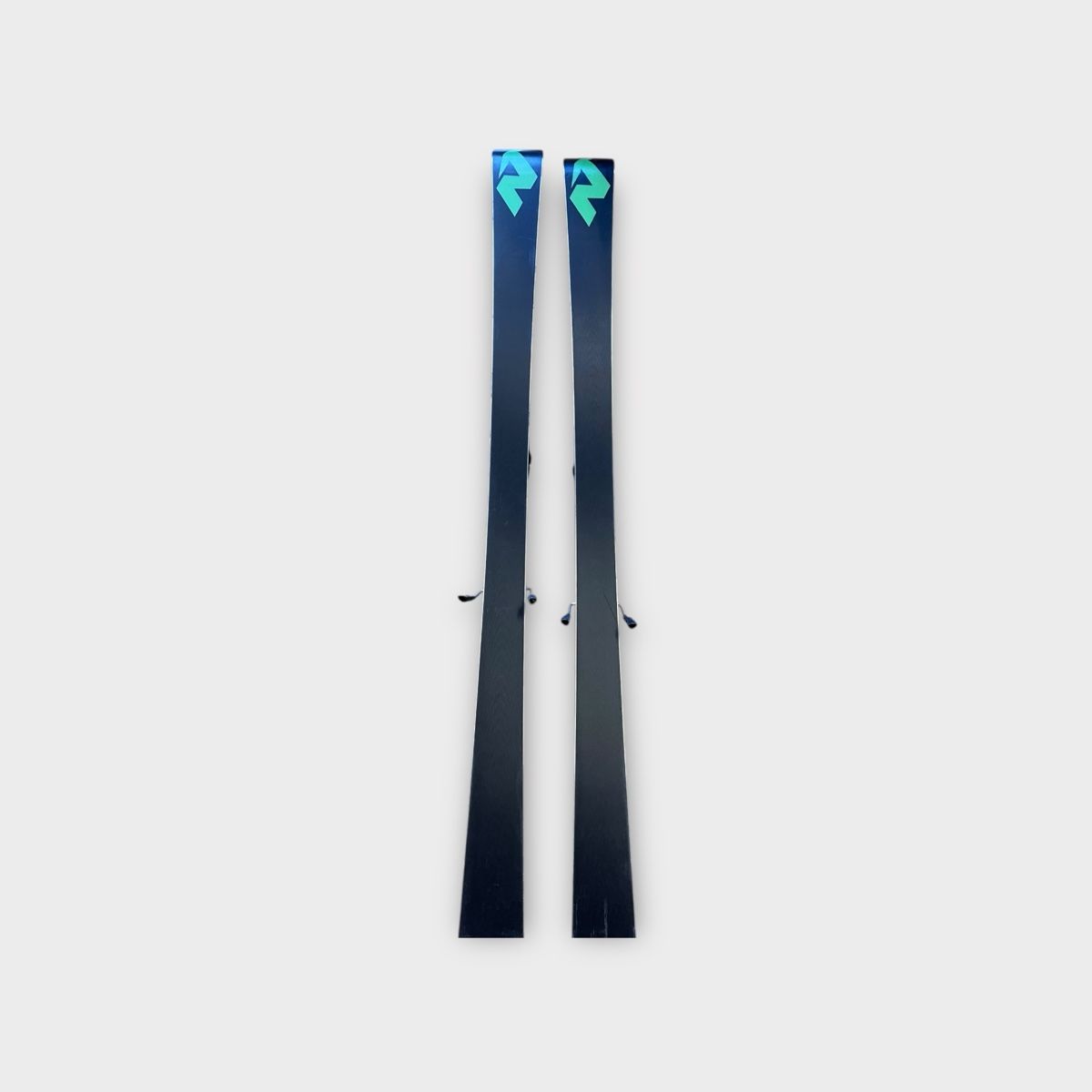 Nordica Sci: Nordica Dobermann Junioren Ski 149cm – Usato da Murten venduto da Ski-Outlet 4