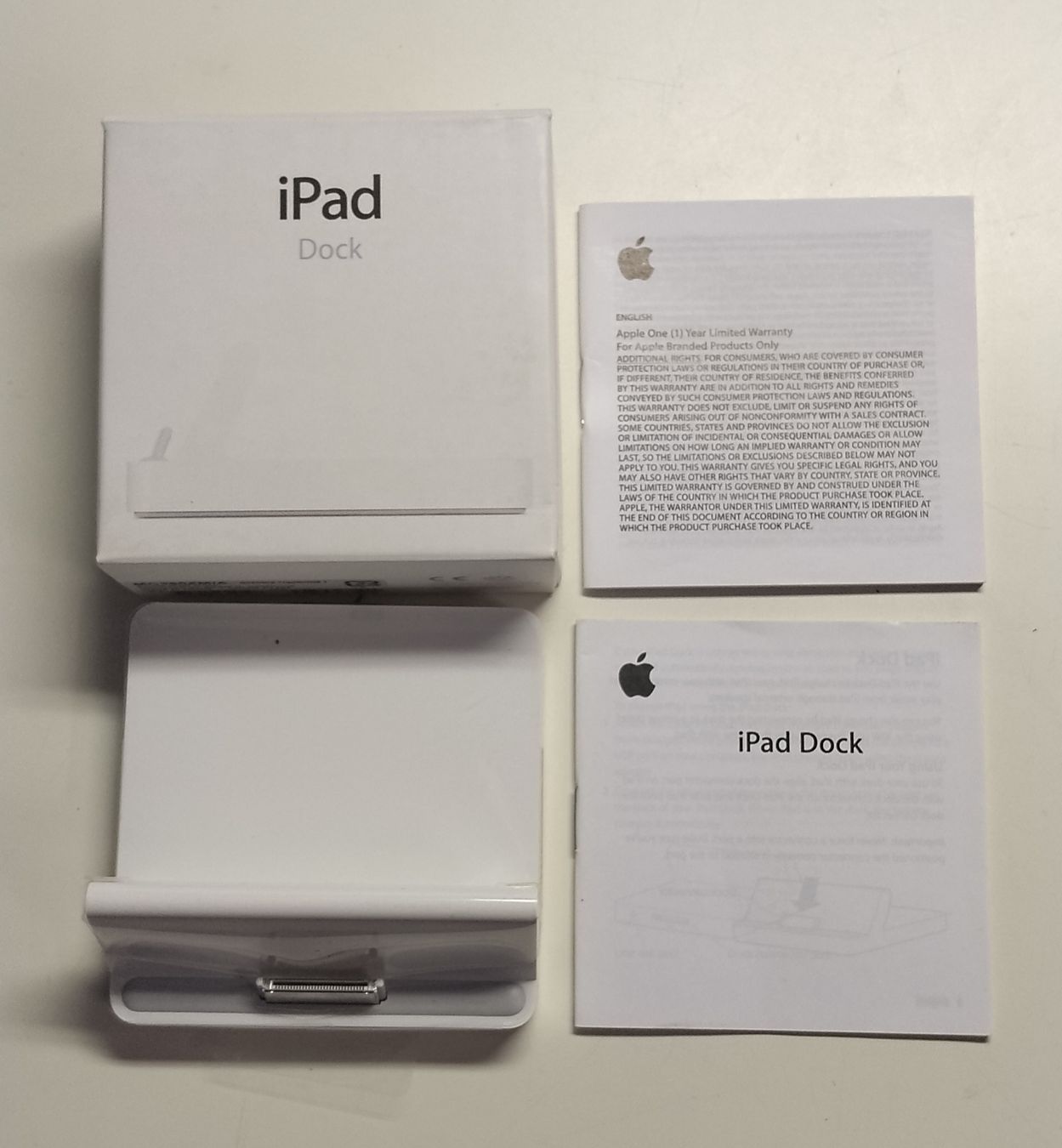 Apple Caricabatterie: Apple iPad Dock neu  – Nuovo (secondo la descrizione) da Biel/Bienne venduto da Vintage-timearts