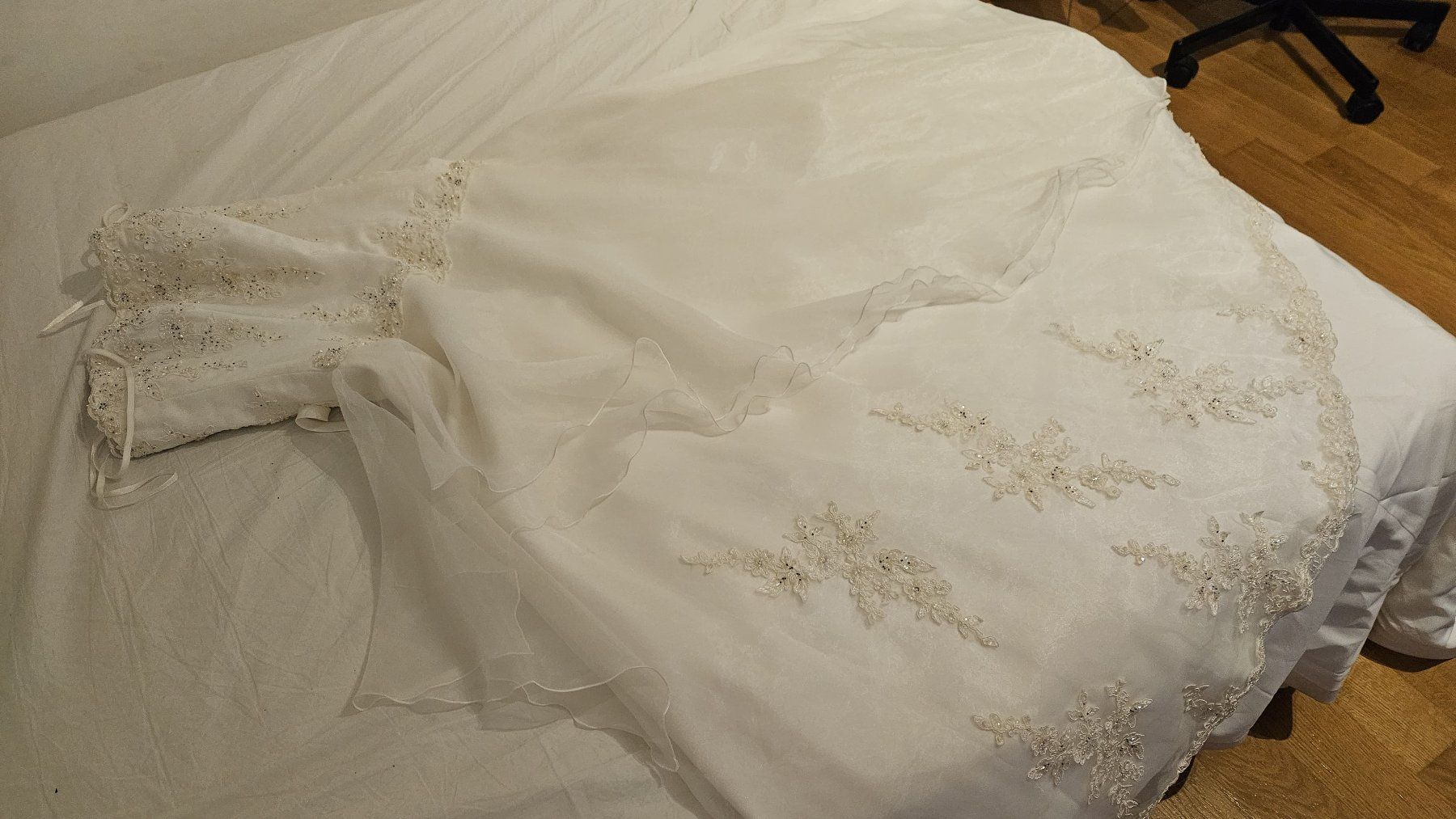 Kleider: Robe de marriage – Gebraucht aus Gland von lin_6xt2 2