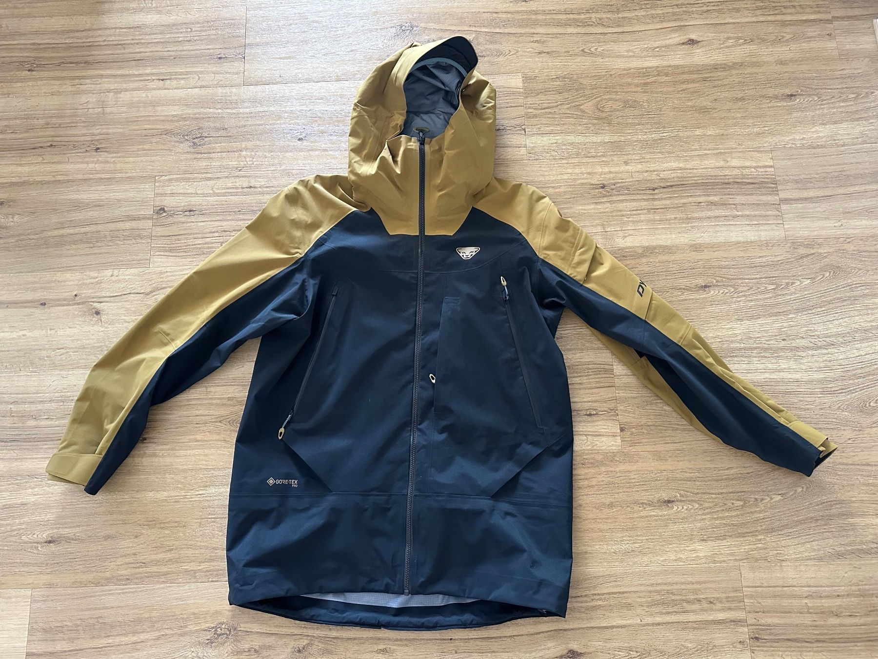 Dynafit Jacken: Dynafit Hardshelljacke Gr. 50 (L) – Gebraucht aus Büron von Enfast
