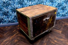 Barwagen original Industrial, TV-Möbel
