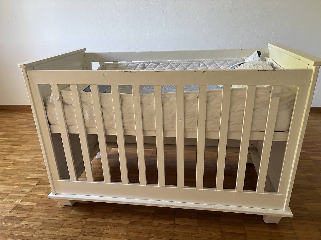 Lits: Babybett – D'occasion à Uster par yas_8zmn 1