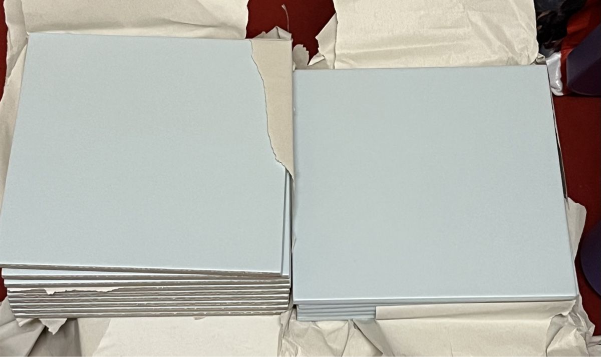 Tutte le decorazioni: Carreaux de faïence – Usato da La Tour-de-Peilz venduto da Pansy02