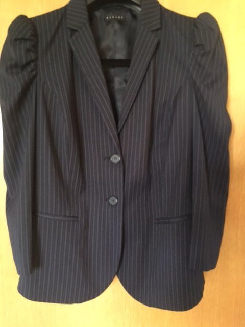 Sisley Giacche: Blazer de Sisley, trés chic – Nuovo (secondo la descrizione) da Bramois venduto da geo_9thw