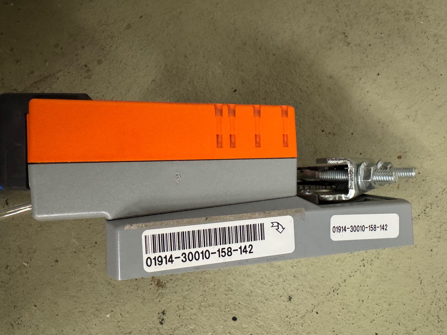 Belimo Motoren: Belimo Stellmotor, NMV-D3-MOD – Gebraucht aus Grüningen von B.A.K.A.F 2