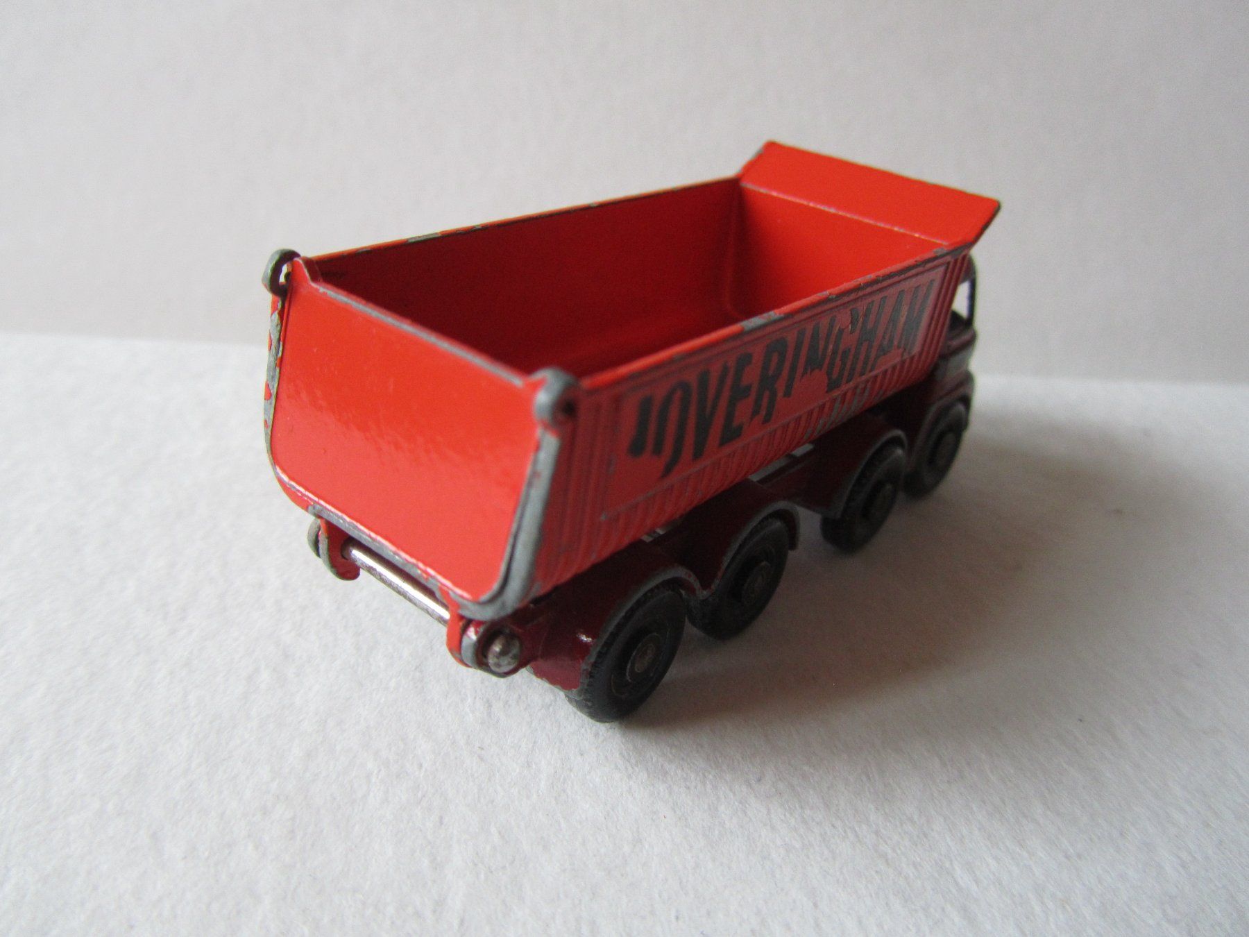 Matchbox Modellini d'auto: Hoveringham Tipper, Matchbox Lesney, Nr. 17D – Usato da Weiningen ZH venduto da dietsch57 3