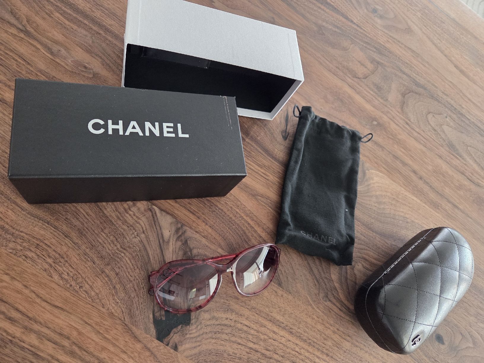Chanel Occhiali & Lenti: Sonnenbrille Chanel – Usato da Herisau venduto da liinda