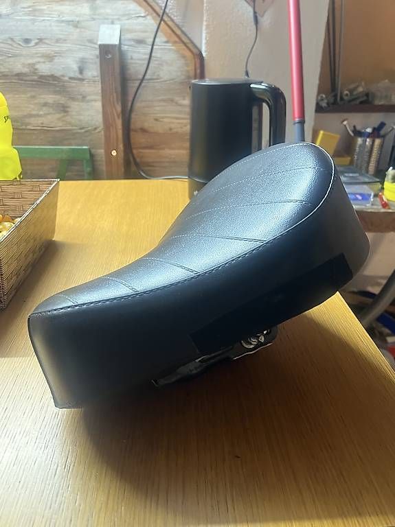 Mofa-Ersatzteile: Puch x30 NS NL original Sitz – Gebraucht aus Muhen von pet_d9x9 2