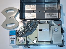 Ricoh Filmprojektor 8 und Super 8