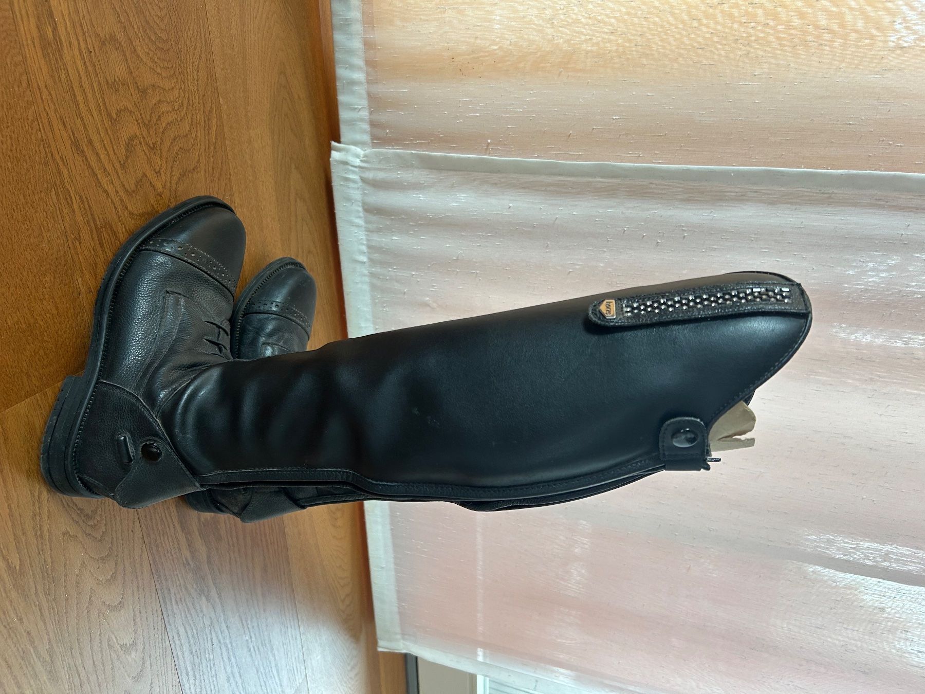 Chaussures garçon: Reitstiefel – D'occasion à Ins par moser75