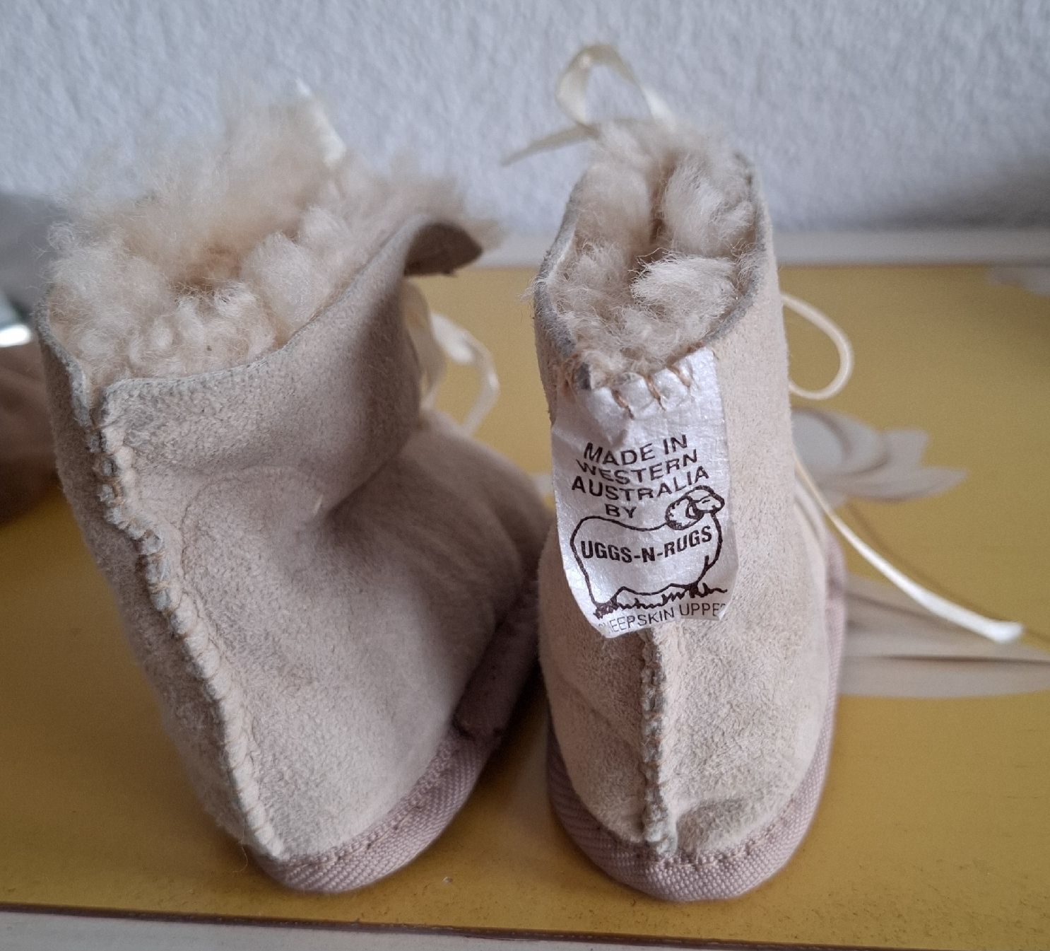 Ugg Schuhe für Jungen: lammfell babyschuhe – Neu (gemäss Beschreibung) aus Bern von Ayurveda90 2