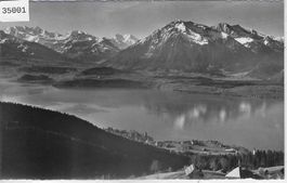 Aussicht von Haltenegg auf Thunersee und Alpenkette