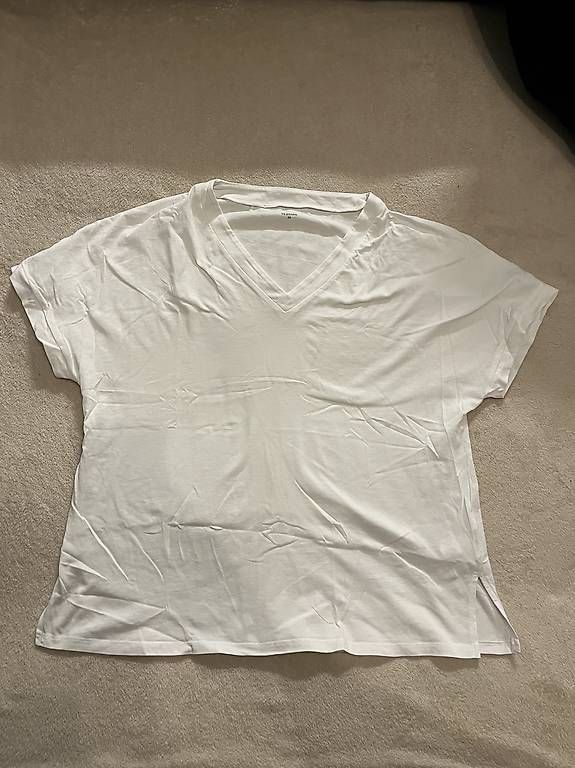 T-shirt: T-Shirts verschiedene Grössen – Usato da Niederhasli venduto da Scharindli 3