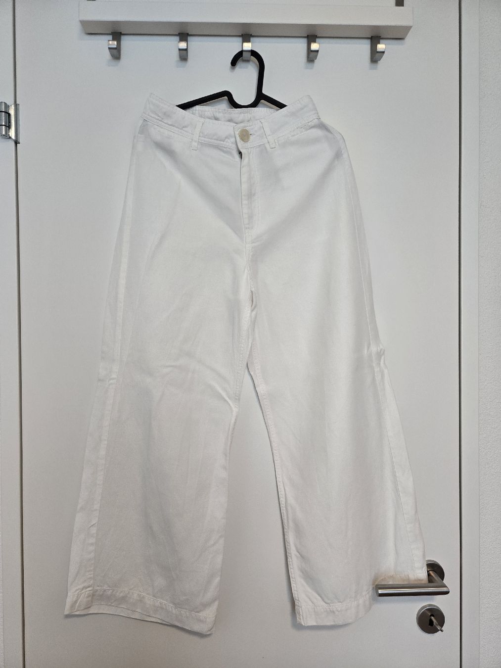 Mango Pantaloni: Mango Hose (Leinen+Lyocell) – Usato da Uster venduto da Mar3mik
