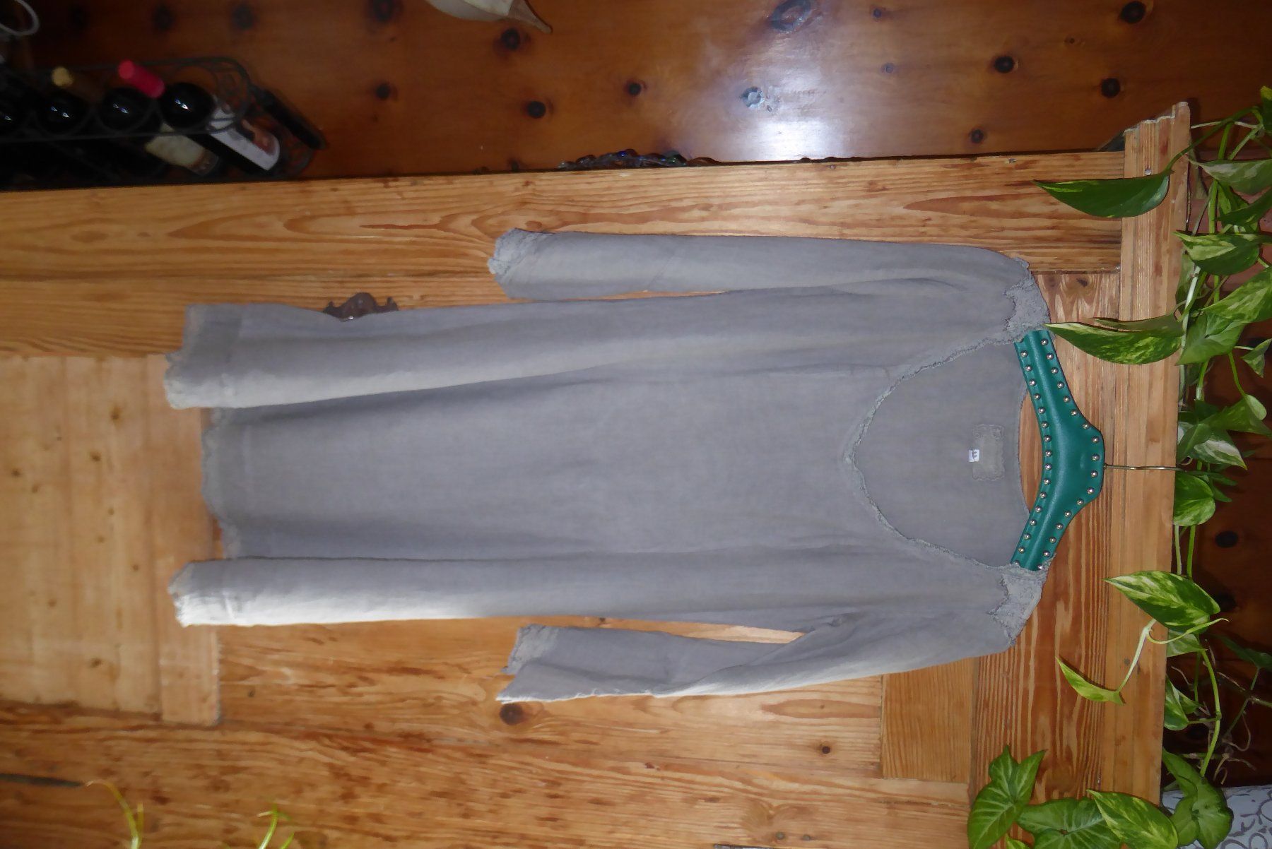 Kleider: Romantisches Kleid Gr M 3/4 Arm mit Spitzen 50% Leinen – Gebraucht aus Sargans von Benziner 7