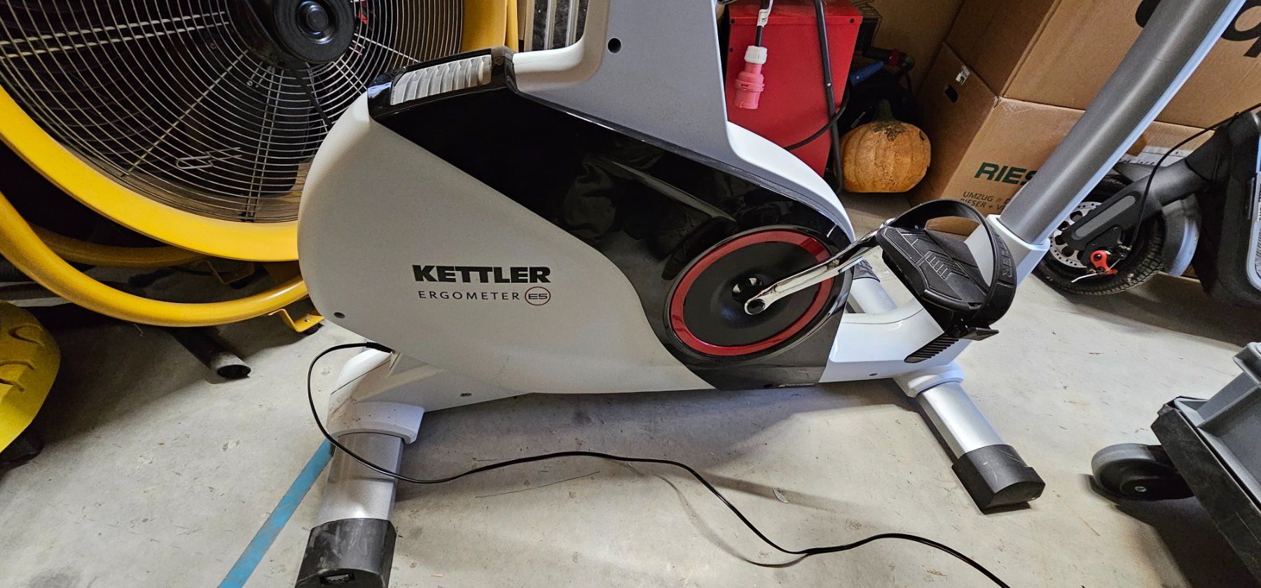 Kettler Hometrainer: Kettler Ergometer E5 – Usato da Hauptwil venduto da newscam 2