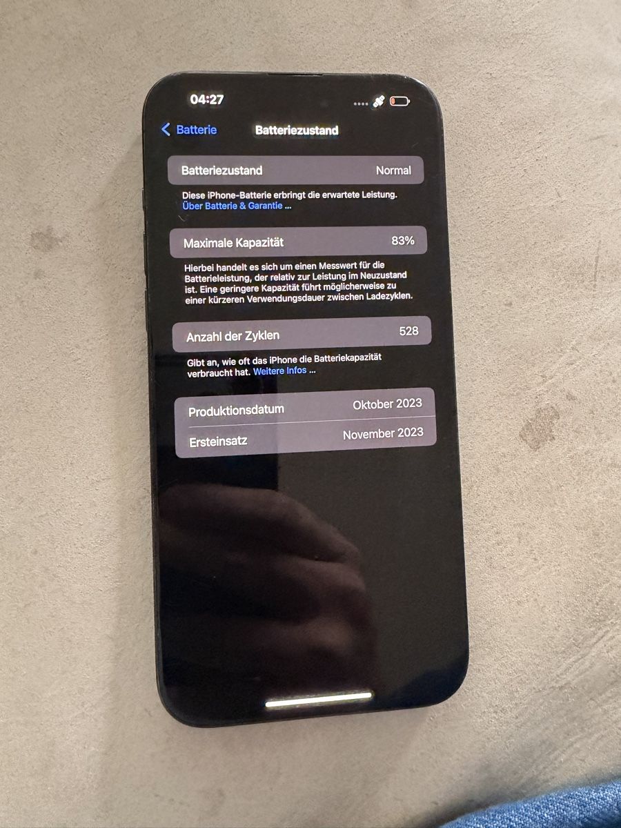 Apple Telefoni cellulari / Smartphones: iPhone 15 Pro Max 256GB – Usato da Stäfa venduto da bedexx 3