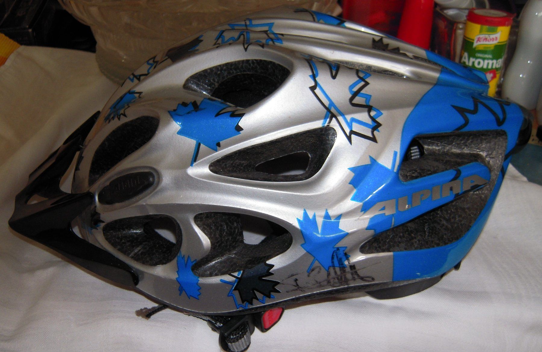 Caschi: Velo Helm  gr  52 - 57 cm – Usato da Heimberg venduto da Rockenrol