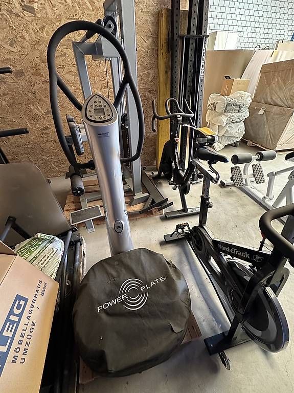 Hometrainer: PowerPlate My 5 – Gebraucht aus Reinach BL von Anna1989
