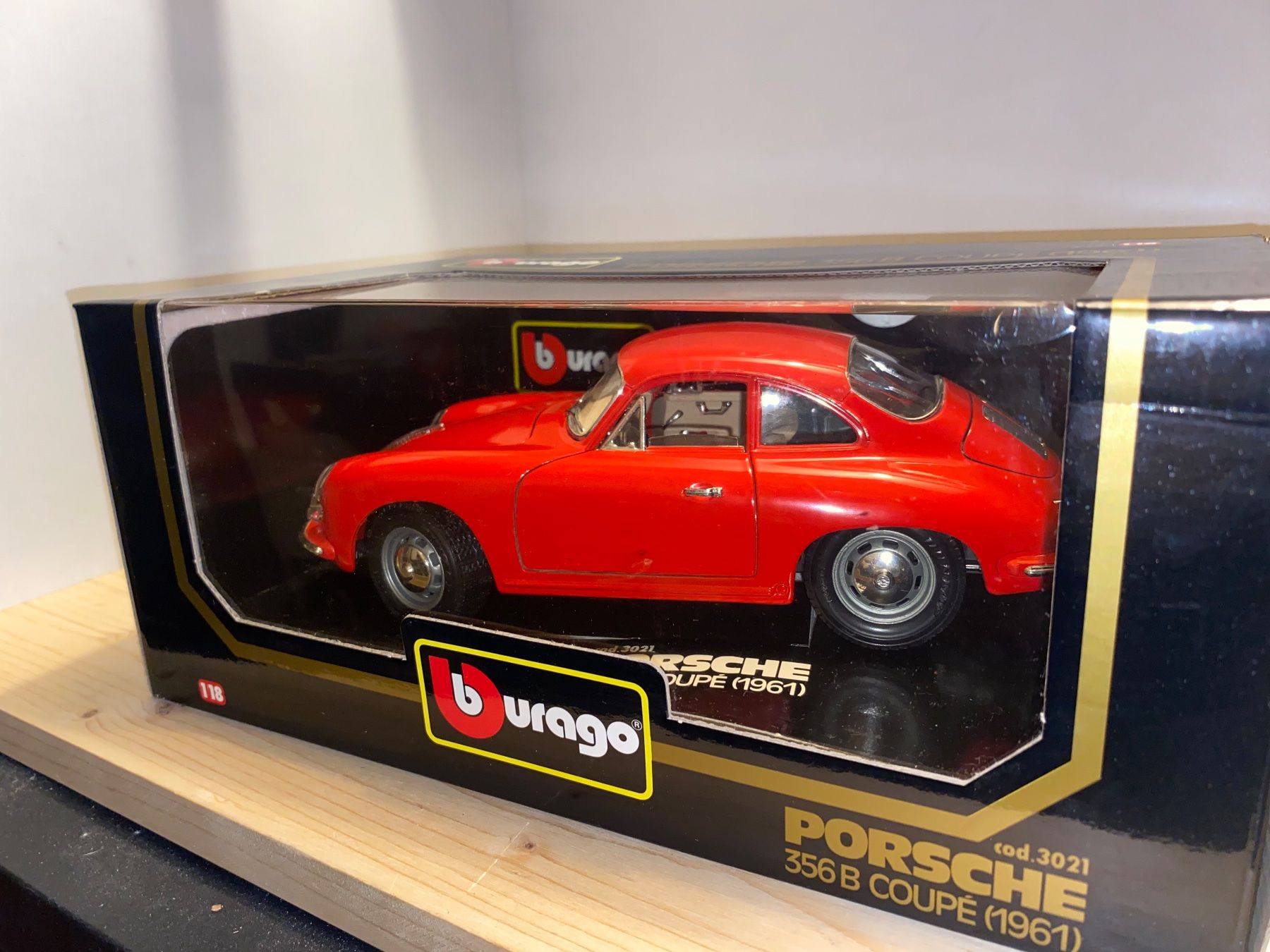 Porsche Modellini d'auto: Porsche 356 B Coupe 1/18 – Nuovo (secondo la descrizione) da Wohlen AG venduto da PrivatSammlung 1