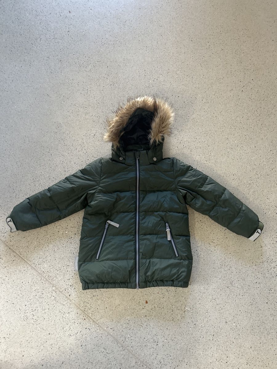 Jacken & Mäntel: Winterjacke – Gebraucht aus HORGEN von REINA2020