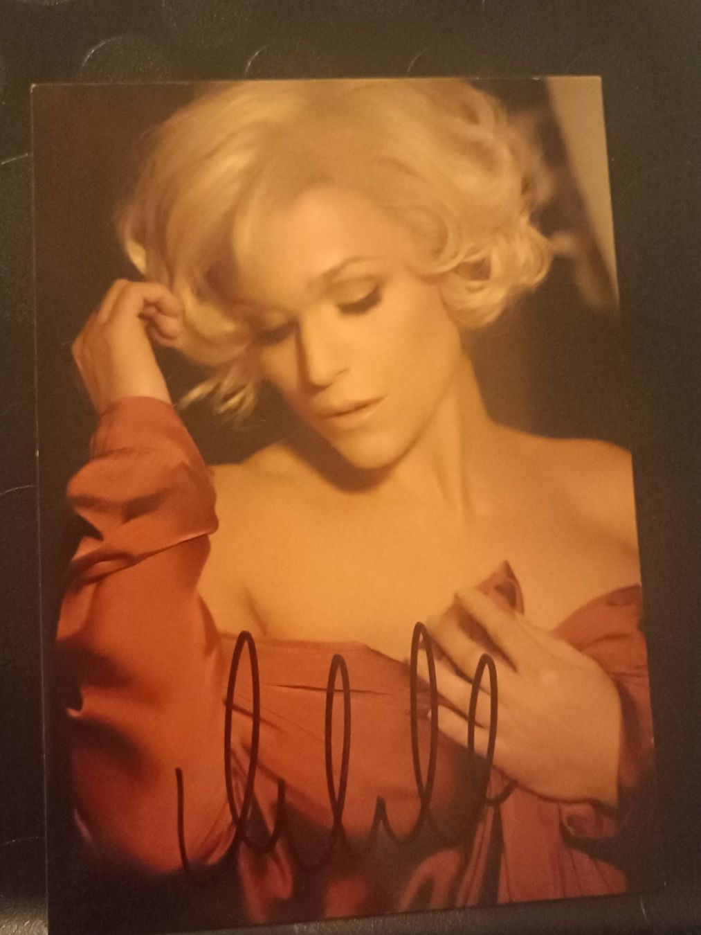 Autogramme: Michelle - Handsigniert Autogrammkarte – Gebraucht aus Menziken von Artographs