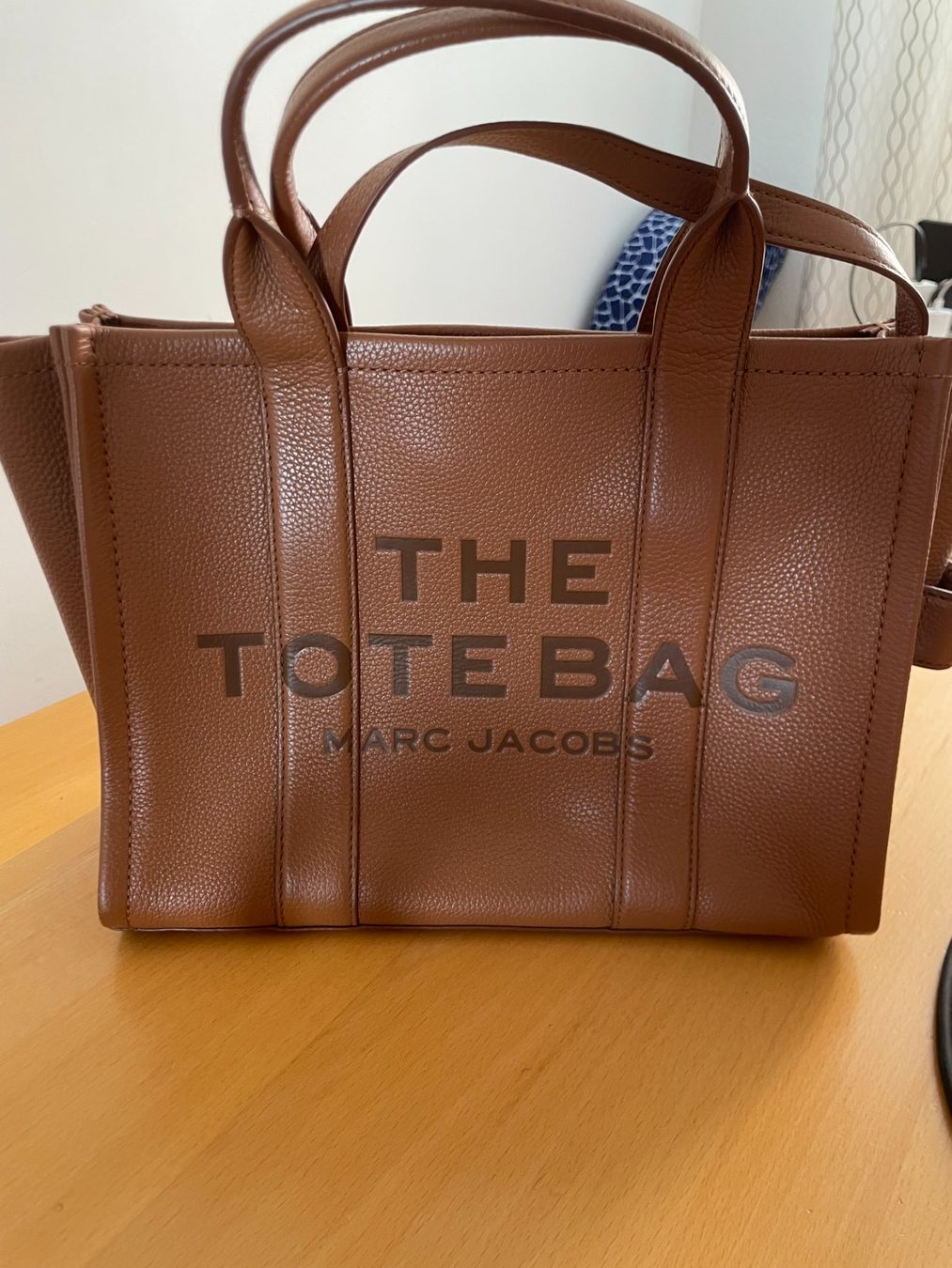 Marc Jacobs Taschen für Damen: Marc Jacobs Tasche The Tote Bag – Neu (gemäss Beschreibung) aus Münchenstein von Calimeroaim