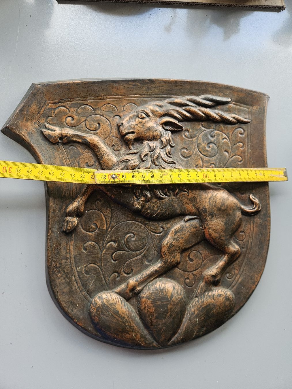 Sculture & Statue: skulptur steinbock wappen – Usato da Schwellbrunn venduto da Omega-alpha 4