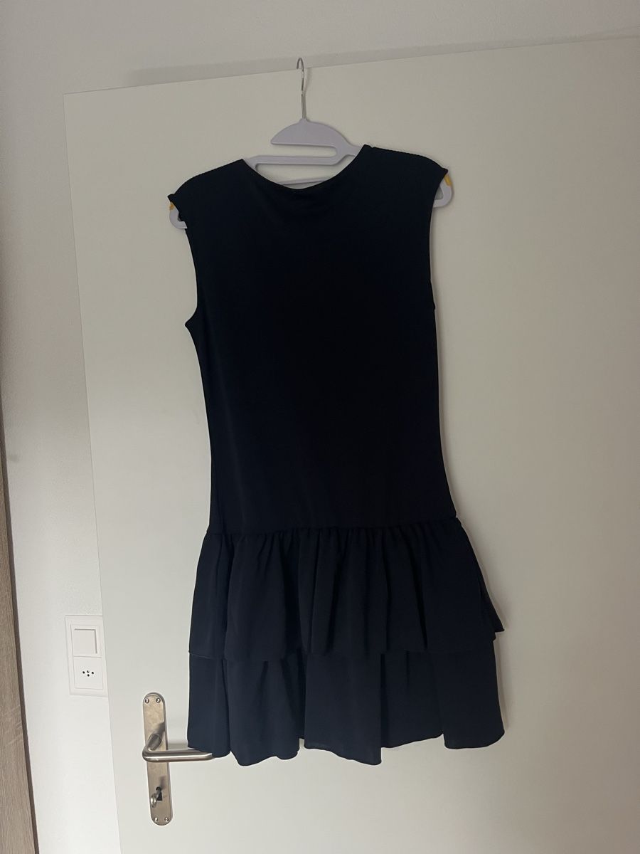 H&M Vestiti: Stufenkleid H&M – Nuovo (secondo la descrizione) da Kriegstetten venduto da Musli15