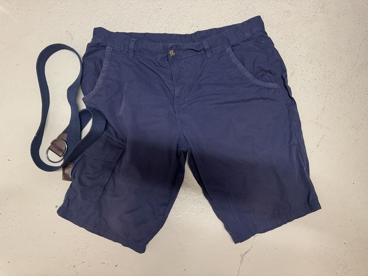 Pantalons: Herren Cargo-Bermudas - Gr. 56 – D'occasion à Bremgarten b. Bern par Bbu