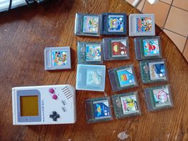 Lot de 12 jeux Game Boy et 1 console Game Boy,