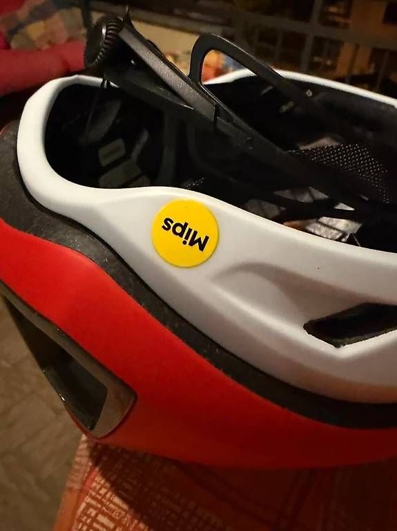 Giro Caschi: GIRO ECLIPSE PRO MIPS FLAME RED – Nuovo (secondo la descrizione) da Melide venduto da paolo1965 3