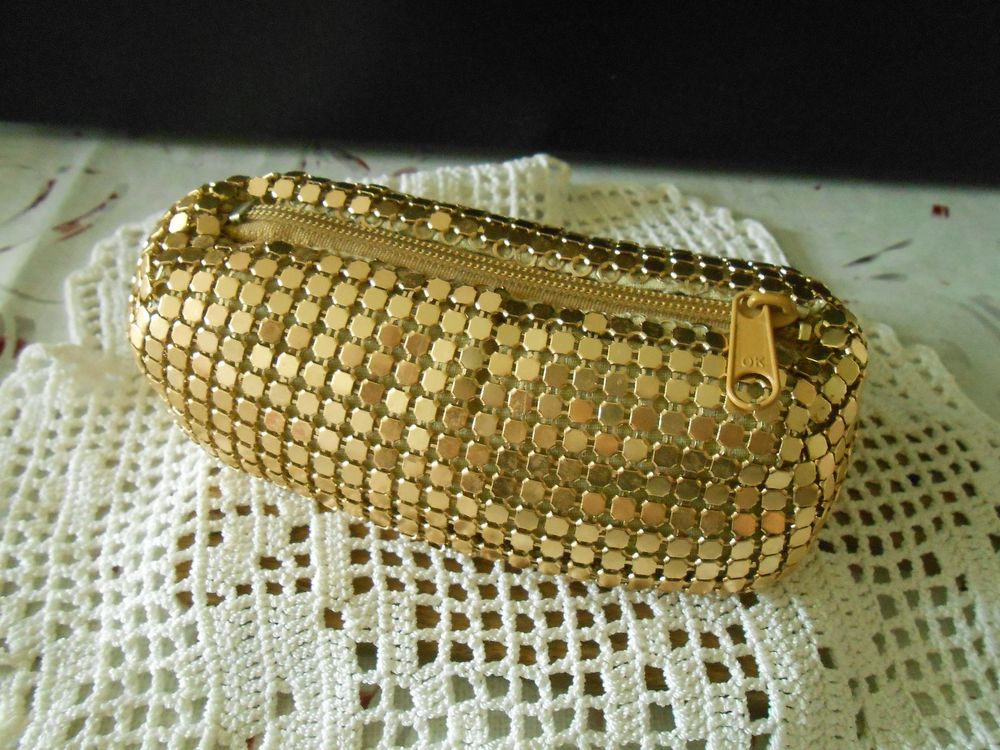 Goldenes Bronzebherz - Mini Geschenk Mit Spruch 'Vertraue Deinem Herzen' | 3,5x4,5 Cm