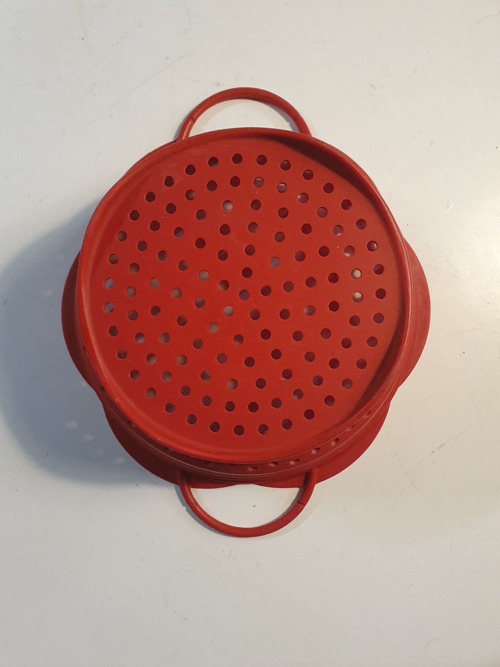 Elettrodomestici da cucina: Abtropfsieb zusammefaltbar – Usato da Zürich venduto da loosebone 2