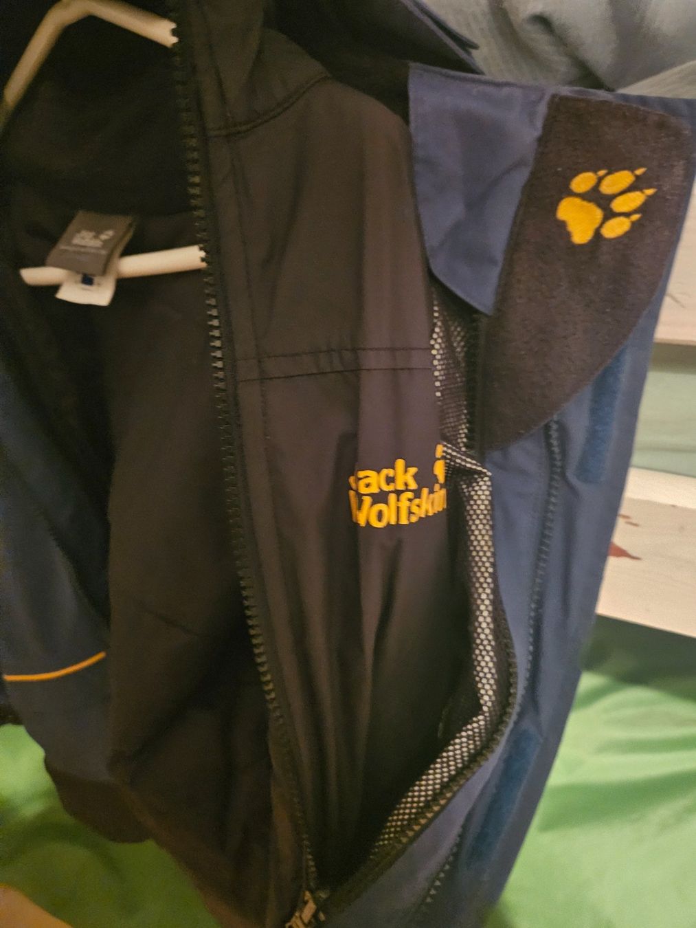 Jack Wolfskin Giacche & Cappotti: Jack Wolfskin Kinder Winterjacke Gr 128 – Usato da Biberist venduto da cal_9tcf 2