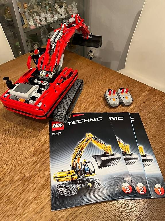 Technics Jeux de construction: Eigenbau  Raupenbagger 8043 – D'occasion à Olten par Einwegparadies 3