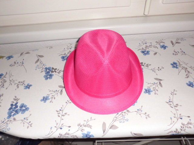 Copricapi, berretti & cappellini: Party Hut Pink – Nuovo (secondo la descrizione) da Möhlin venduto da Dominik69 1