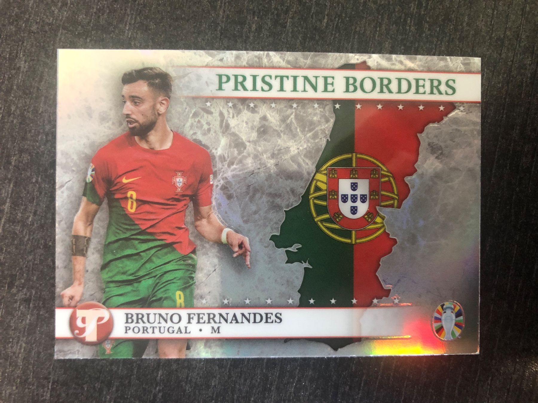 Topps Carte collezionabili: Topps Pristine Borders Bruno Fernandes Portugal – Usato da Wangenried venduto da Garagara