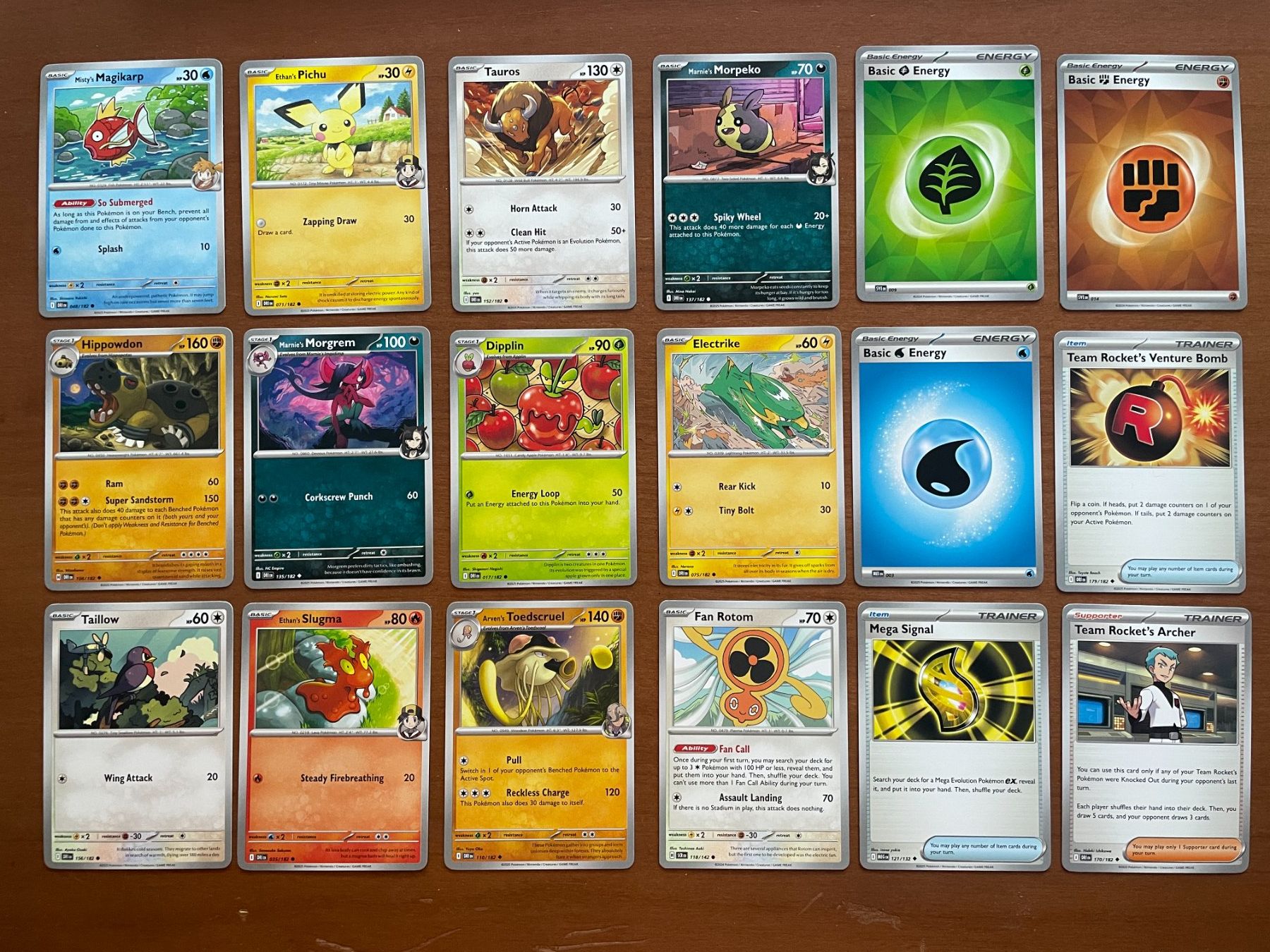 Pokémon Cartes à collectionner: Pokemon Karten Set (Versand gratis) – Neuf (Voir description) à Chur par Angerson