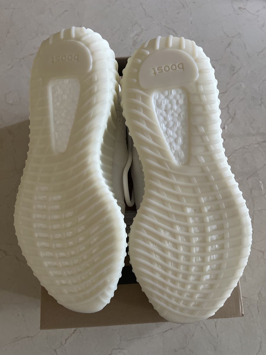 Adidas Scarpe da uomo: YEEZY BOOST 350 V2 BONE / EU44 2/3 – Nuovo e nell'imballaggio originale da Fahrweid venduto da Etam_13 3