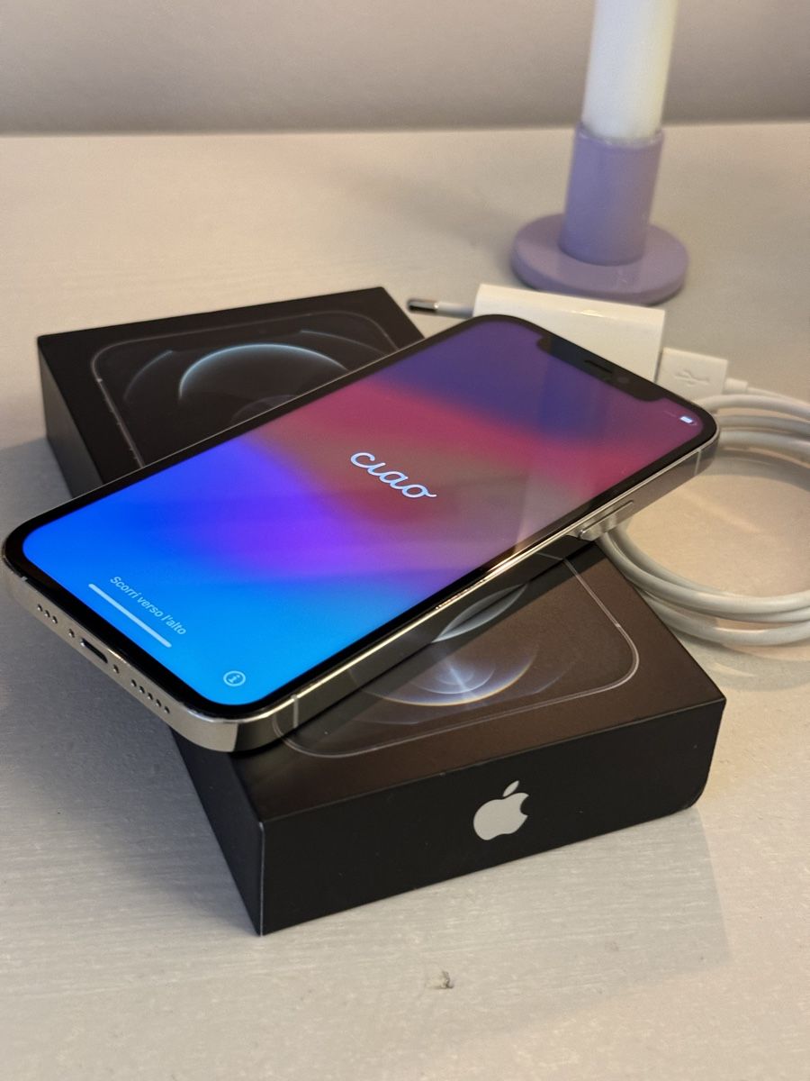 Apple Handys / Smartphones: Iphone 12Pro 512 GB Silber – Gebraucht aus Basel von  4