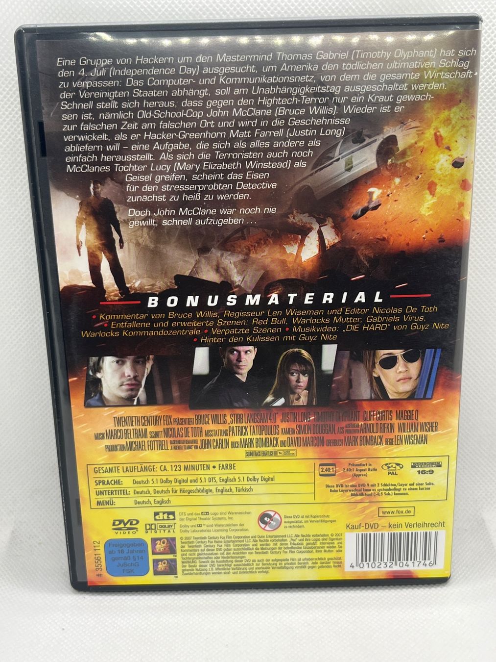 Tous les DVDs: DVD Stirb langsam 4.0 Action Thriller Bruce Willis – D'occasion à Hinterkappelen par Kim1992 1