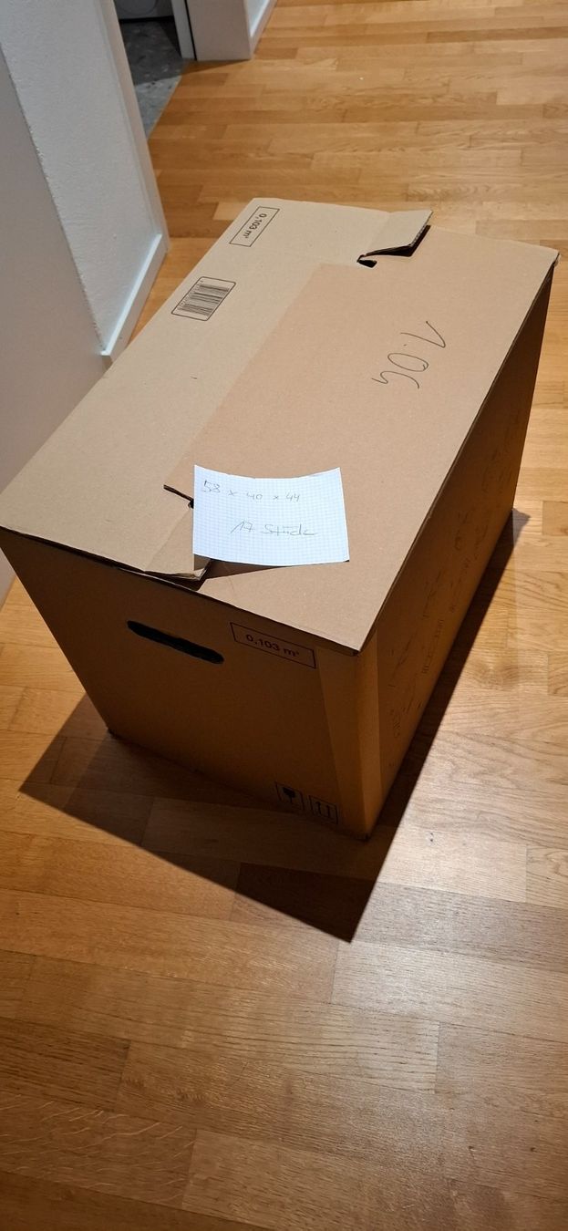 Cartoni: 35 Umzugskartons – Usato da Uznach venduto da MartinRT 1